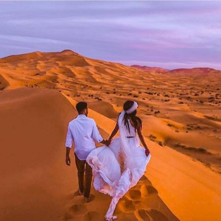 Luxury Bedouin Camp Bed & Breakfast Мерцуга Екстериор снимка