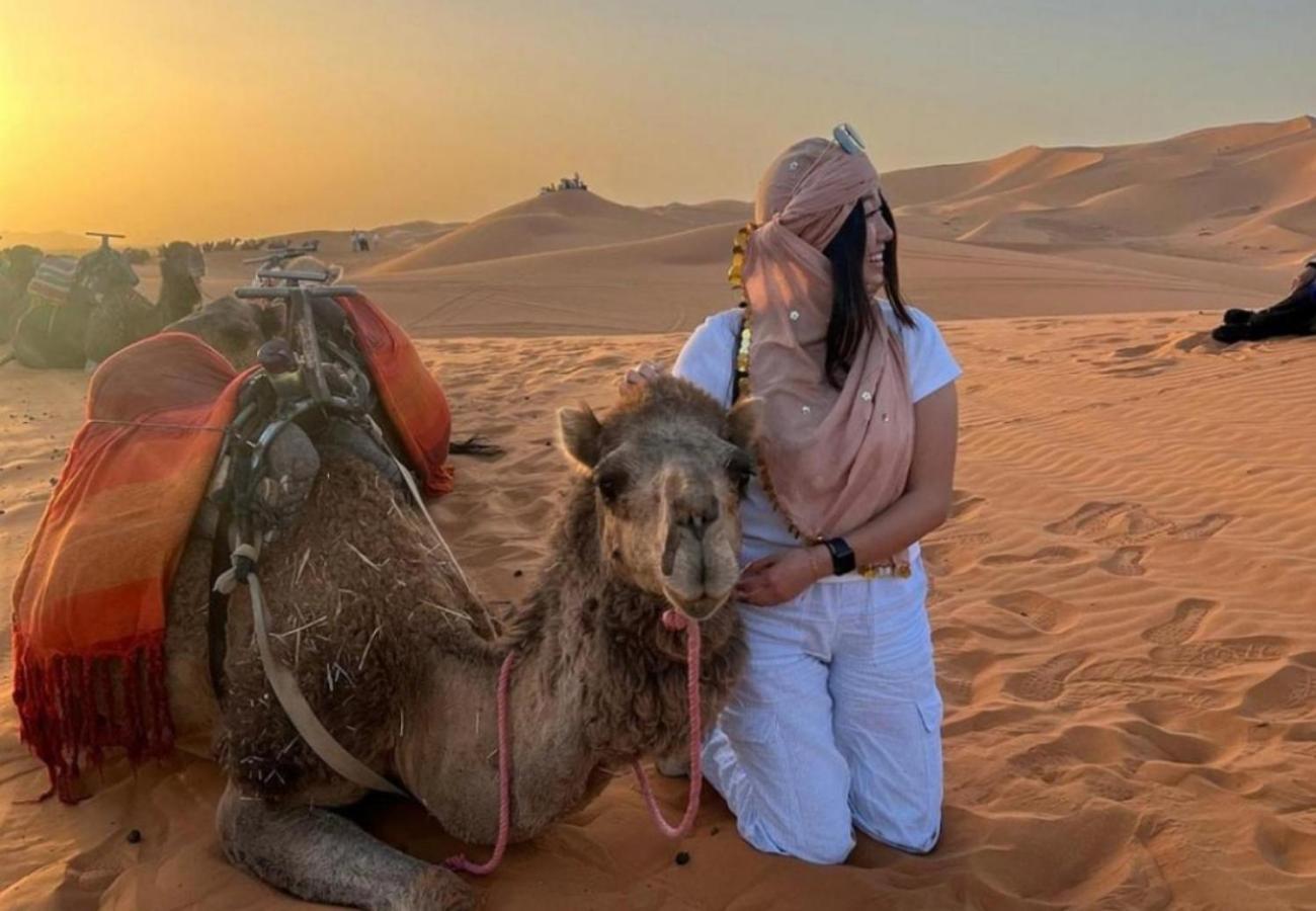 Luxury Bedouin Camp Bed & Breakfast Мерцуга Екстериор снимка